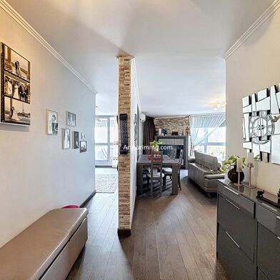 Appartement 4 pièces 325000 €