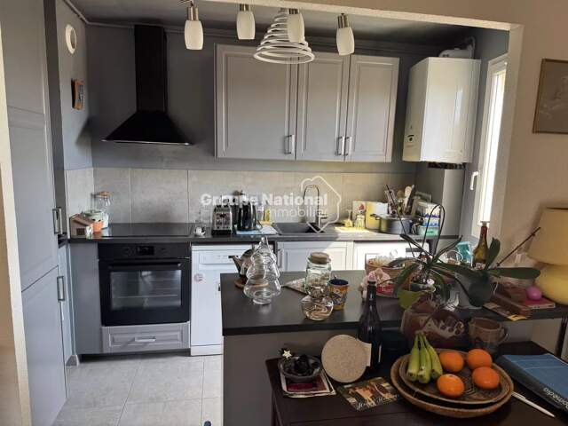 PLEIN CENTRE AU CALME APPARTEMENT T3 — photo du bien