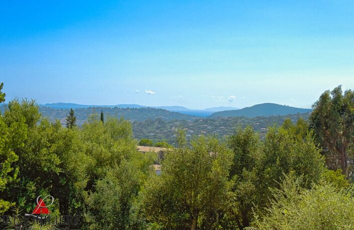 VILLA A VENDRE VUE MER 5 CHAMBRES CAVALAIRE-SUR-MER — photo 4
