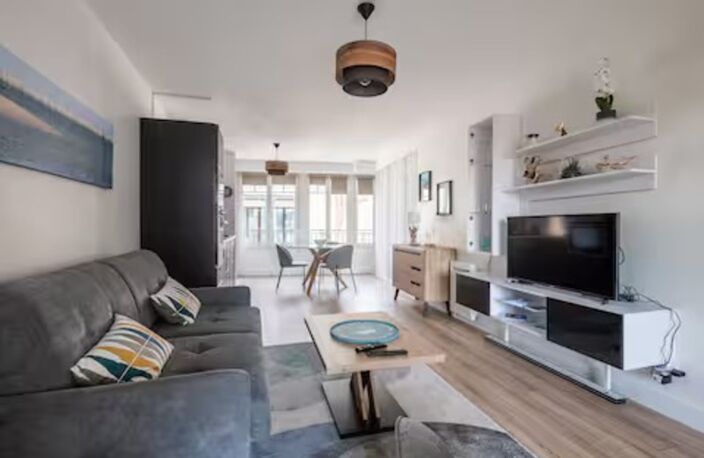 Appartement T1bis  (33) - Hypercentre Arcachon - Loggia vue bassin — photo 3