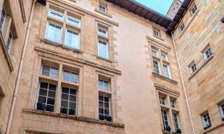 Appartement 3 Pièces 76 m² à louer à Bordeaux (33000)