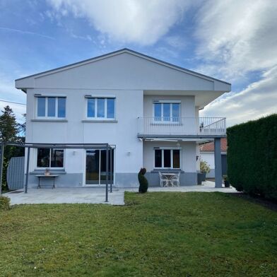 Maison 7 pièces 273000 €