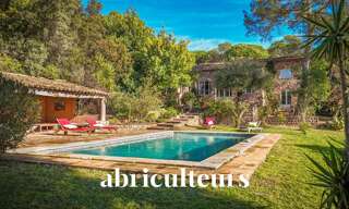 Maison 8 Pièces 300 m² à vendre à Saint-Raphaël (83700)