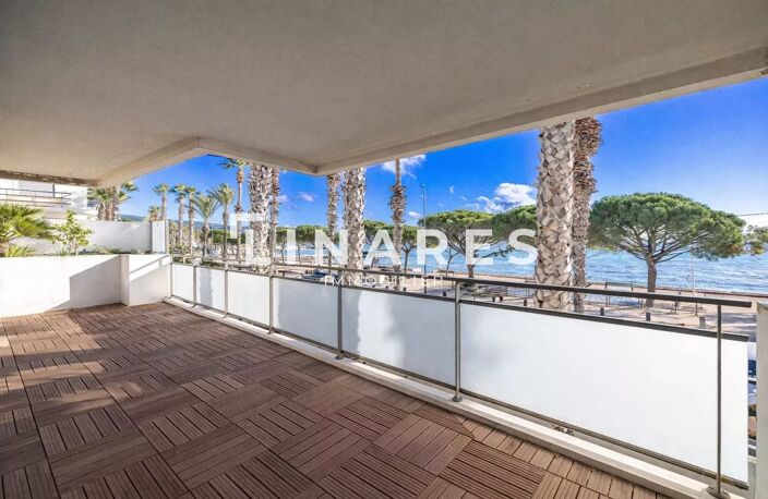 LE MEDITERRANEEN - Appartement T3 de 75m2 - Terrasse - 13600 LA — photo 2