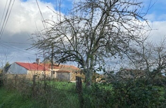 Terrain constructible, à vendre, de 1 102,00 m² DIGNAC (16) — photo 2