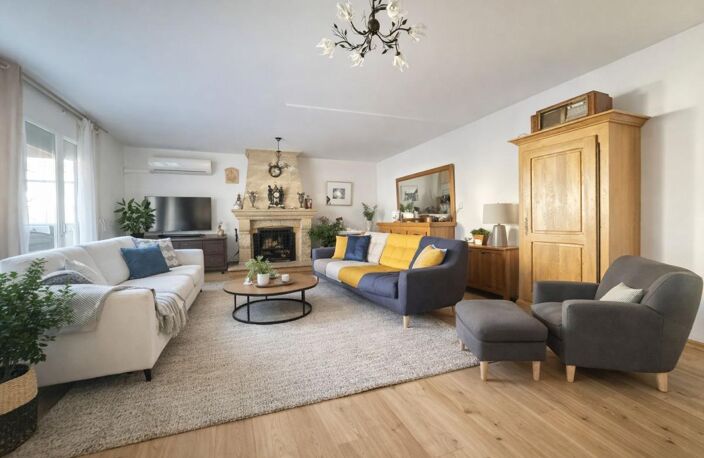 🔥 Bien rare ! Maison familiale avec piscine + studio indépendant à Miramas, calme recherché et beau potentiel — photo 4