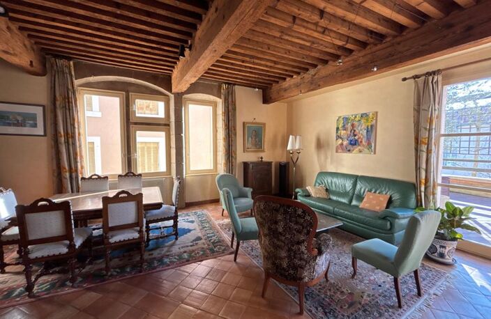 Maison de caractère de 210 m² avec terrasse en centre ville de Romans — photo 4