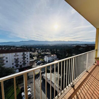 Appartement 6 pièces 200000 €