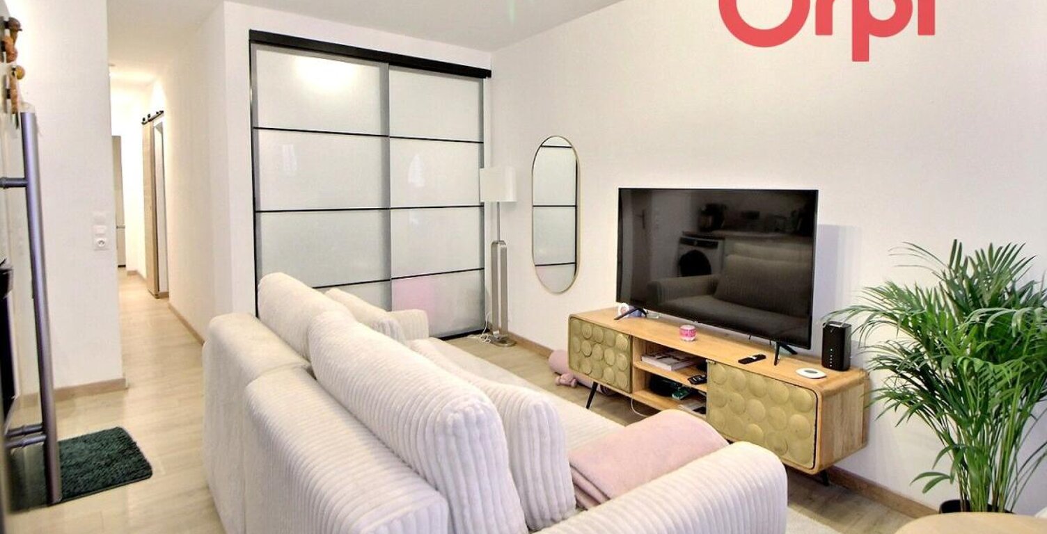 A vendre T2 de charme rénové – MARSEILLE 13002 – Calme et authenticité au cœur du Panier — photo 1