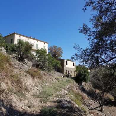 Maison 9 pièces 990000 €