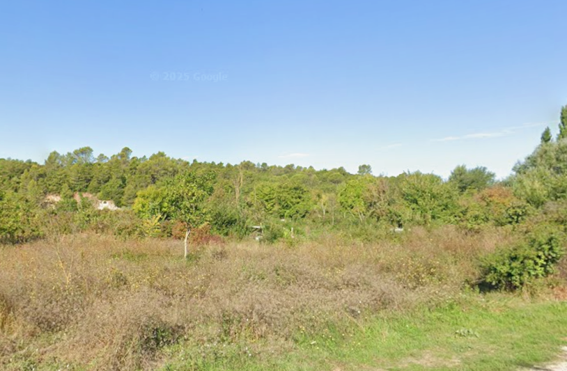 Terrain  à vendre Saint-Maximin-la-Sainte-Baume 83470