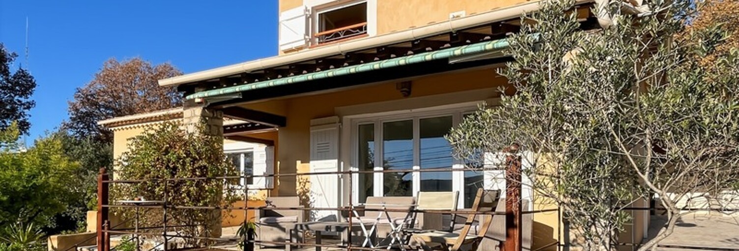 Maison 5 Pièces 142 m² à vendre à Bagnols-en-Forêt (83600)