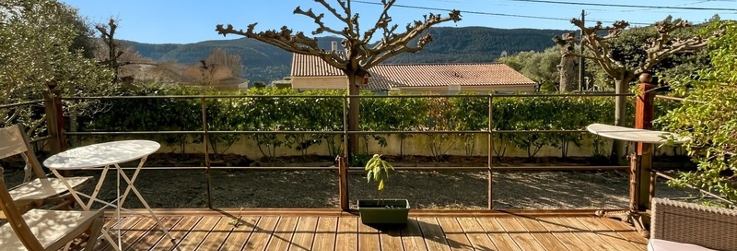 Maison 5 Pièces 142 m² à vendre à Bagnols-en-Forêt (83600)