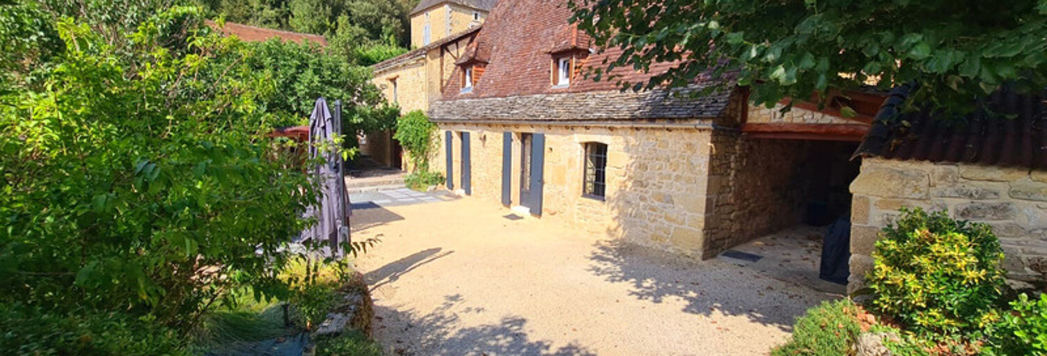 Maison 8 Pièces 220 m² à vendre à Saint-Cybranet (24250)