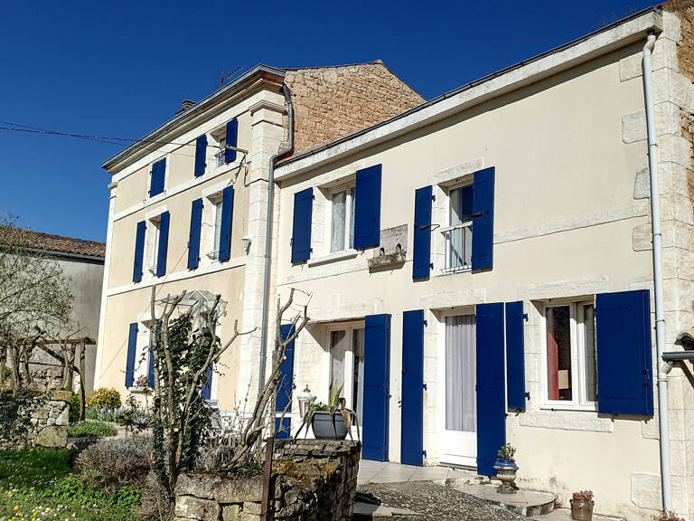 Maison à vendre 6 pièces  (79) — photo 1