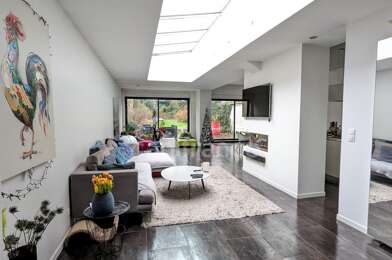Maison 9 pièces 495000 €