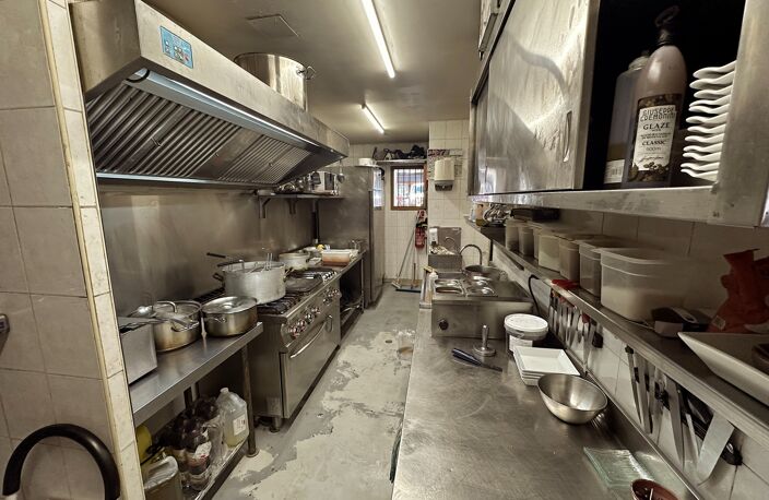 LA FOUX D'ALLOS (04), FDC à vendre restaurant, spécialités italiennes, pas de pizza, CA 170KE — photo 2
