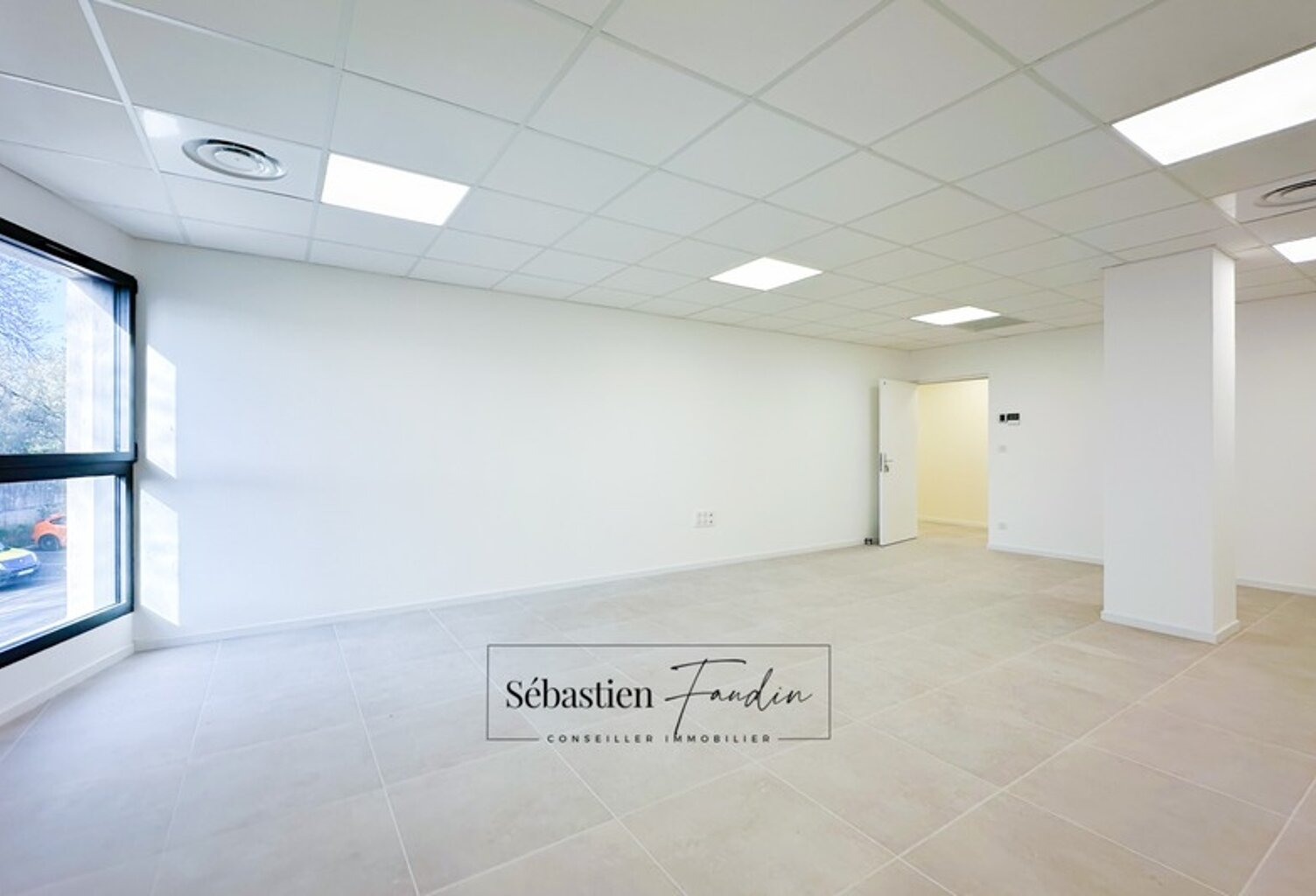 Bureau à louer LA SEYNE SUR MER (83) – 42 M² – FORTE VISIBILITÉ – BUREAUX NEUFS – PMR – STATIONNEMENTS — photo 1