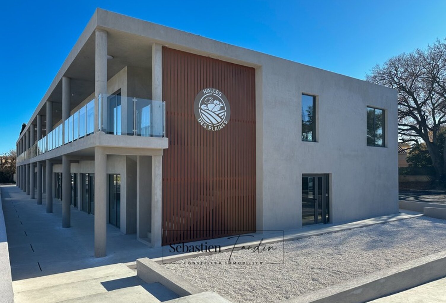 Bureau à louer LA SEYNE SUR MER (83) – 24 M² – FORTE VISIBILITÉ – BUREAUX NEUFS – PMR – STATIONNEMENTS — photo 1