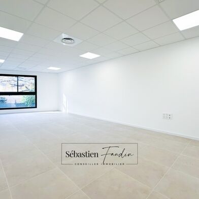 Bureau 1 pièces 1098 €