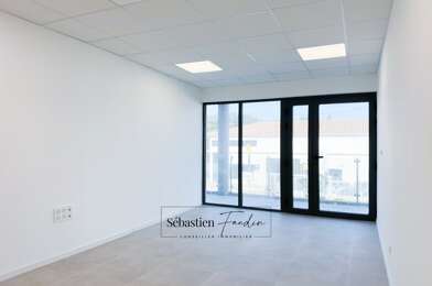 Bureau 1 pièces 1005 €