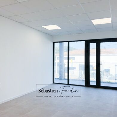 Bureau 1 pièces 1005 €