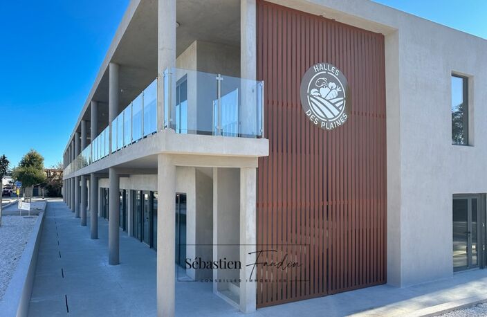 Bureau à louer LA SEYNE SUR MER (83) – 30 M² – FORTE VISIBILITÉ – BUREAUX NEUFS – PMR – STATIONNEMENTS — photo 3