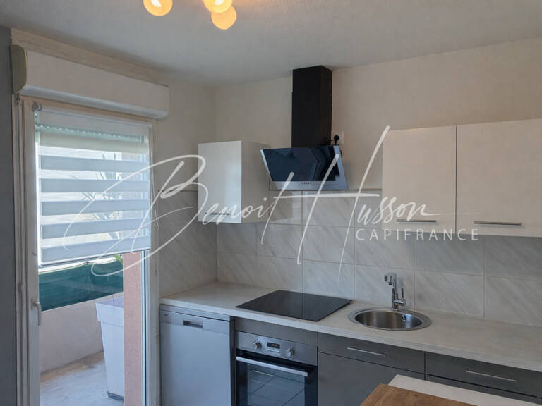 Appartement T3 de 65.19m² avec balcon et 2 places de parkings — photo 1