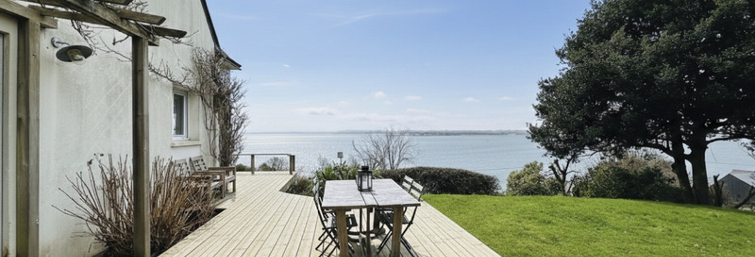 Maison 8 Pièces 136 m² à vendre à Roscanvel (29570)