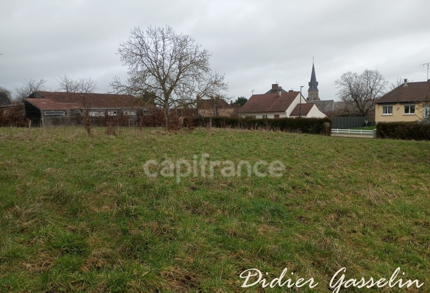 Terrain à vendre  SAINT HILAIRE SUR ERRE (61) — photo 1