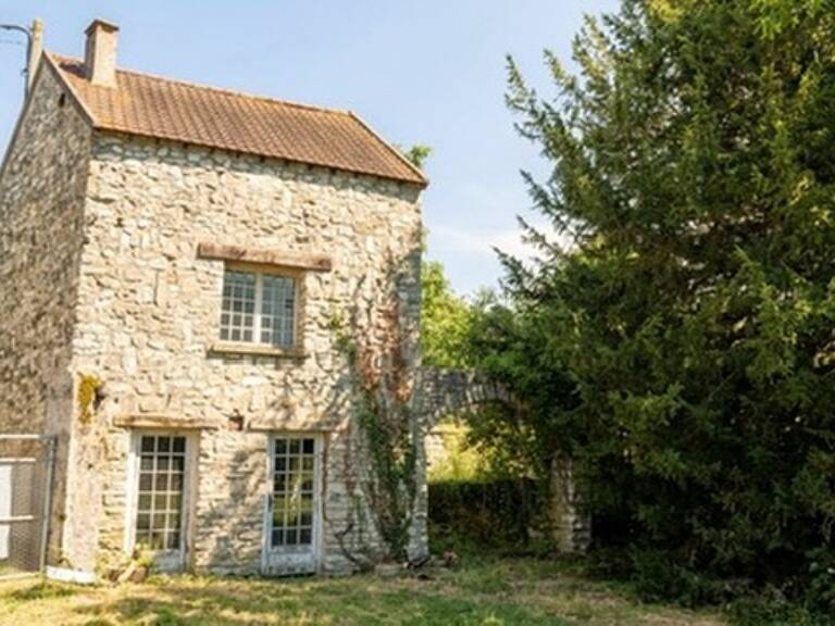 BEYNES (78) - Maison à réhabiliter - 50m² — photo 1