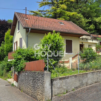 Maison 6 pièces 240000 €