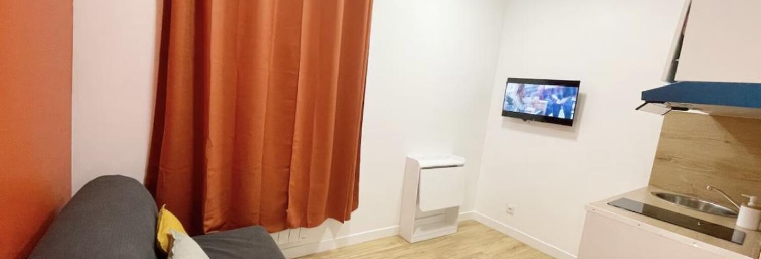 Appartement 1 Pièce 15 m² à louer à Fayet (02100)