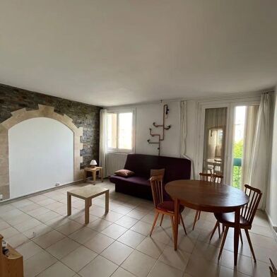 Appartement 3 pièces 1030 €