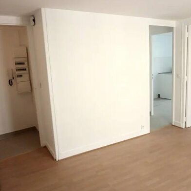 Appartement 2 pièces 866 €