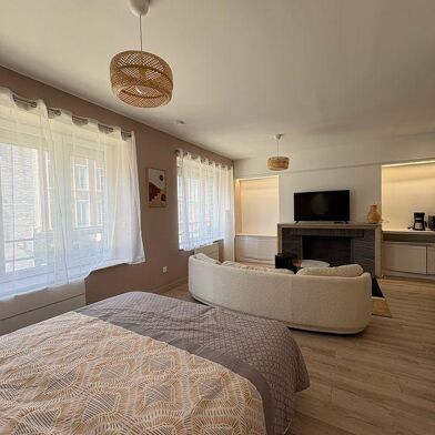 Appartement 1 pièces 800 €