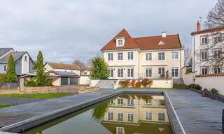 Maison  525 m² à vendre à Ambert (63600)