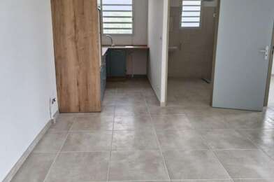 Appartement 3 pièces 880 €