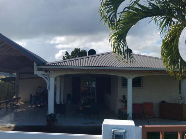 MAISON T3 + STUDIO + BUNGALOW + CARPORT 380 000€ — photo du bien