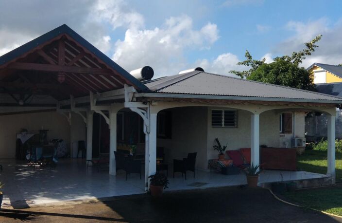 MAISON T3 + STUDIO + BUNGALOW + CARPORT 380 000€ — photo 2