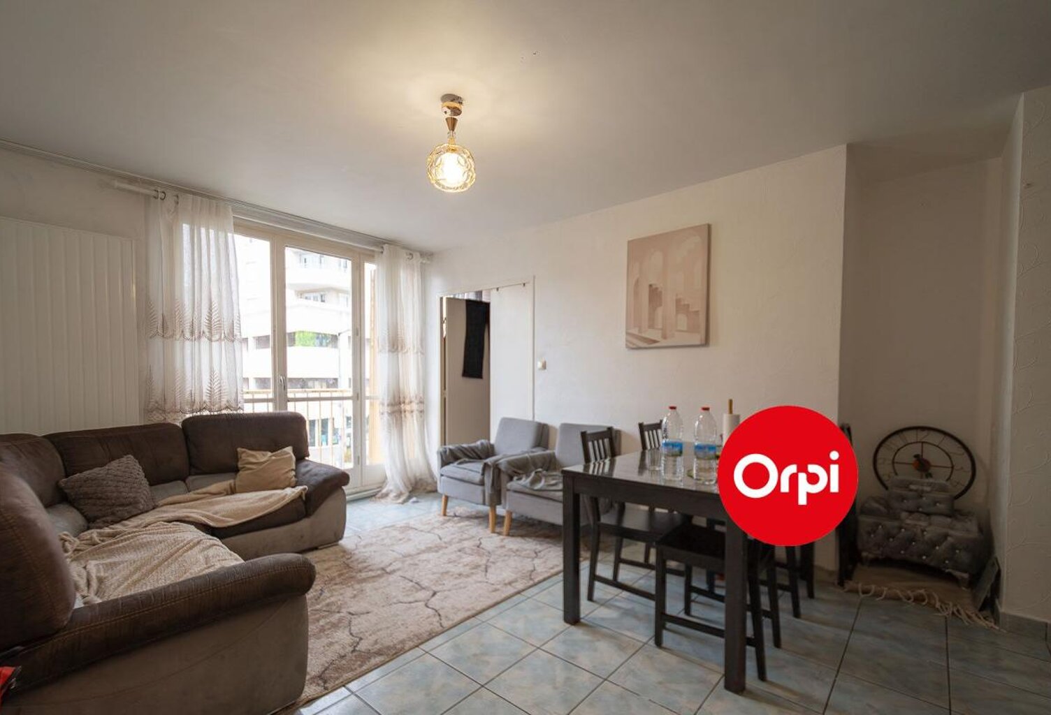 Appartement À Vendre Loué — photo 1