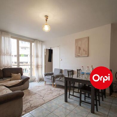 Appartement 4 pièces 119900 €