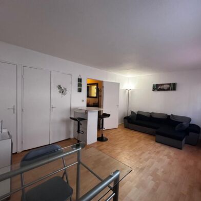 Appartement 1 pièces 730 €