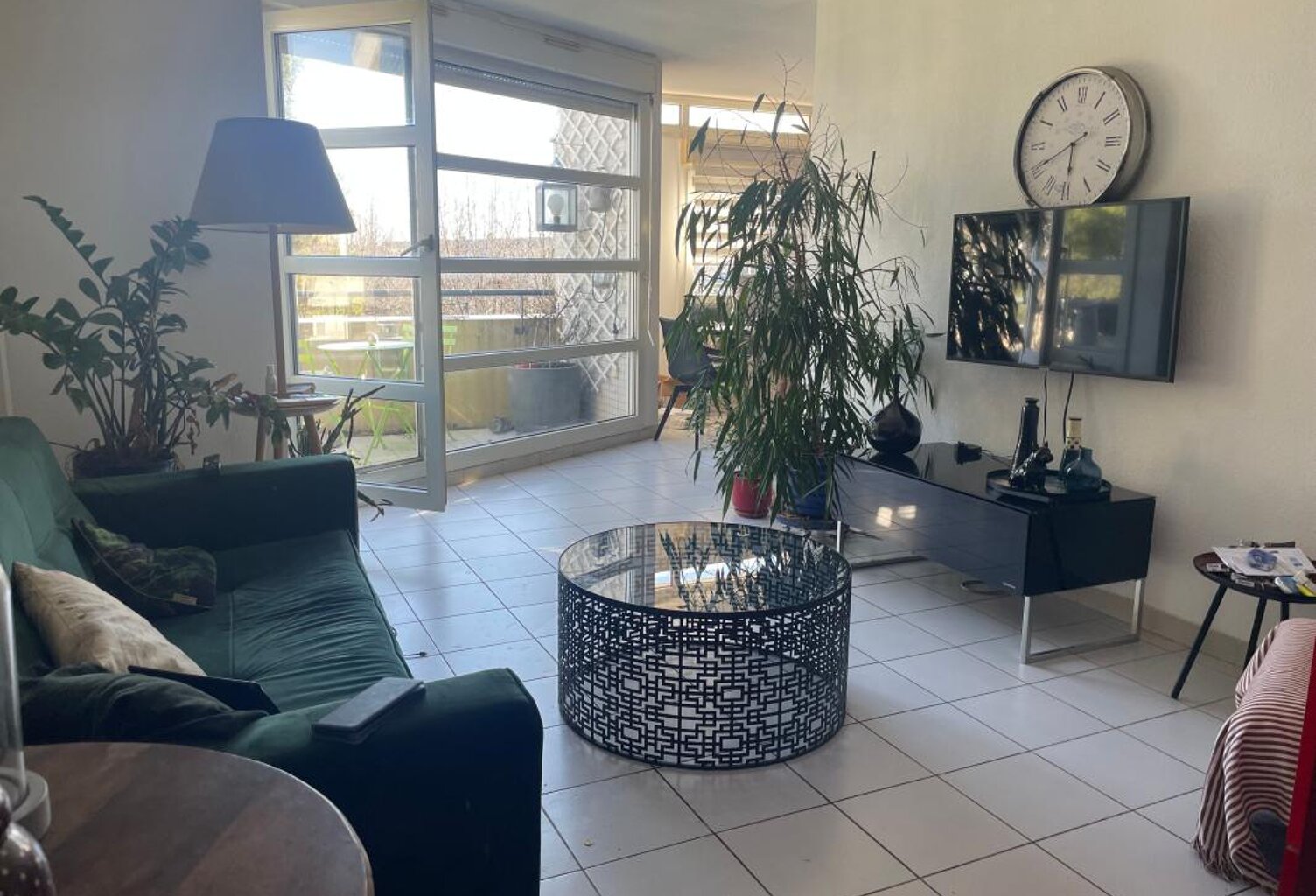 Appartement À Vendre — photo 1