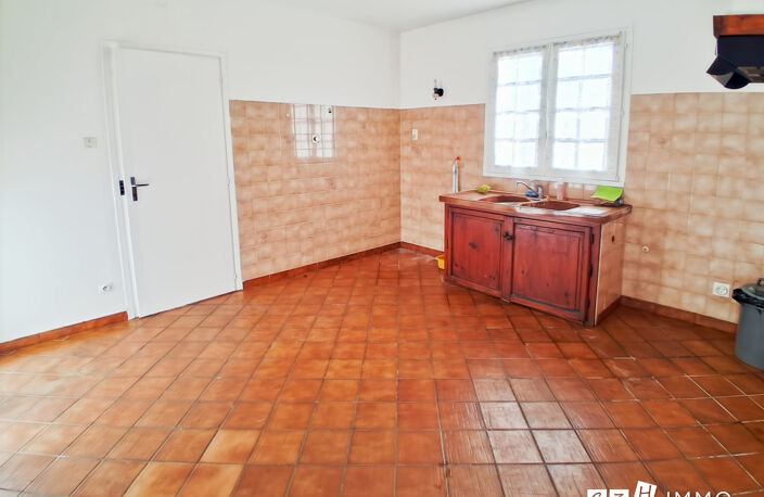 Maison de plain-pied T4 de 114m² sur parcelle de 1085m² à pro — photo 4