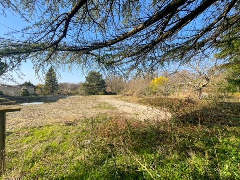 Terrain À Vendre — photo 1