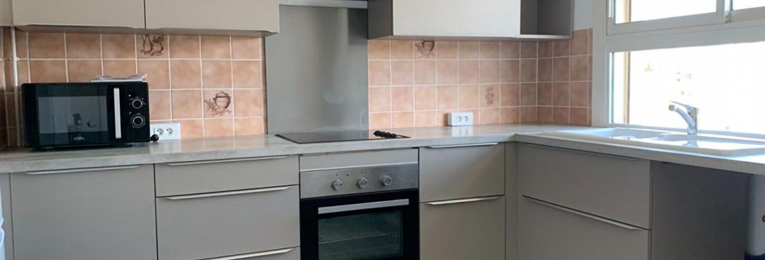 Appartement 4 Pièces 80 m² à louer à Hyères (83400)