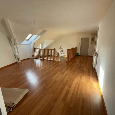 Appartement 4 pièces 980 €