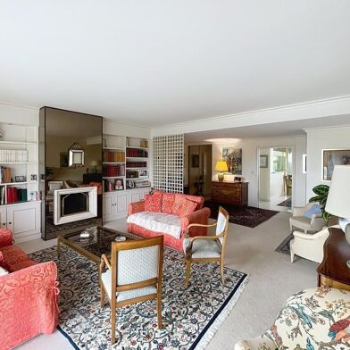 Appartement 5 pièces 348800 €