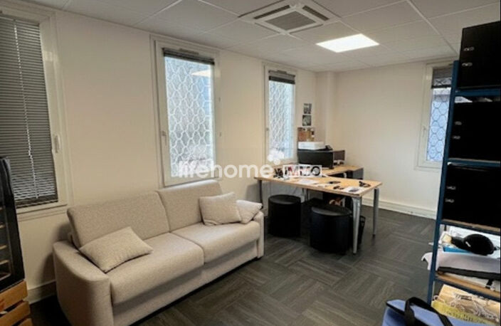 Opportunité rare  Bureaux d\'environ 169 m² en emplacement — photo 5